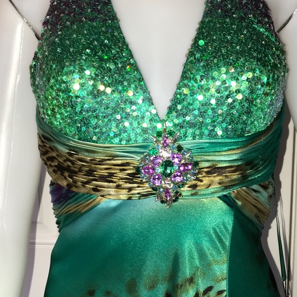 NWT- Night Moves Formal Gown - Picture 3 of 8